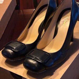 COLE HAAN - BEAUTIFUL BLACK WOMEN’S PUMPS/ HEELS, SIZE 7